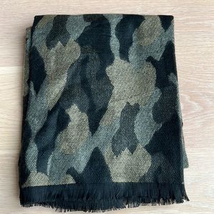Camo Scarf